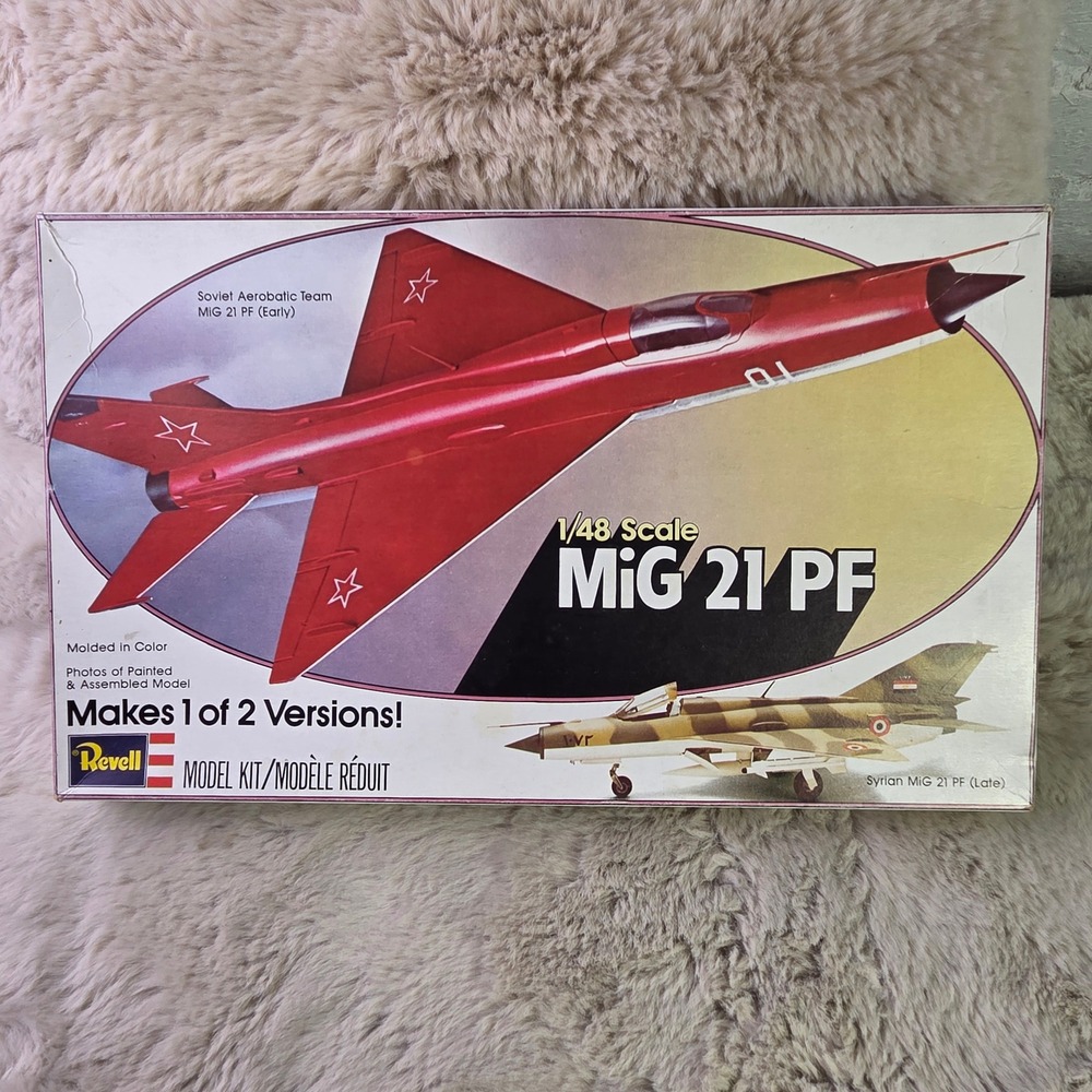 Revell 1/48 MiG 21 PF Soviet Aerobatic Team Syrian Model Kit H-237